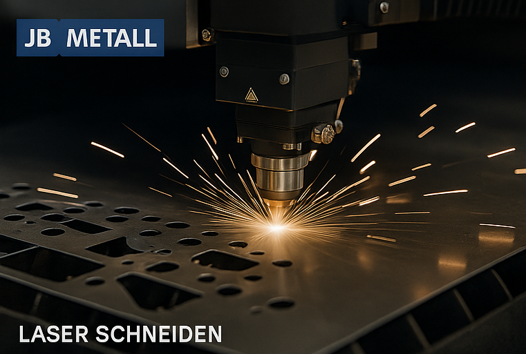 Beispielbild: Ein Laser schneidet eine Kontur in ein dünnes Blech